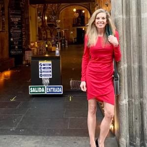 Meet your Posher, Sally